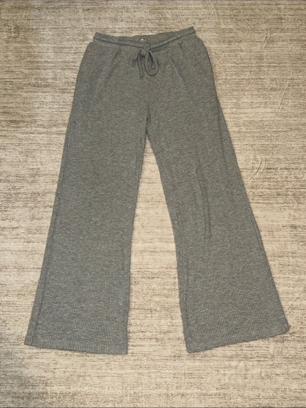 Gray Ribbed Knit Wide-Leg Pants youth size XL